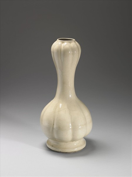 彭窯 白瓷蒜頭瓶
