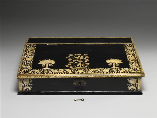 黑檀嵌牙骨文具盒