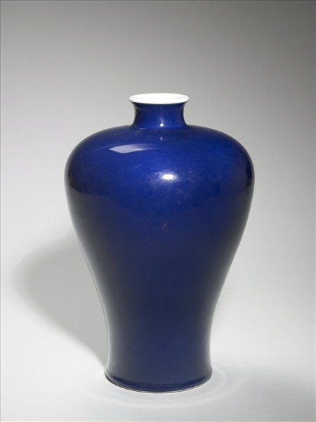 霽青釉梅瓶