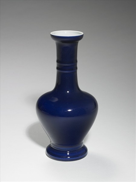 霽青釉瓶