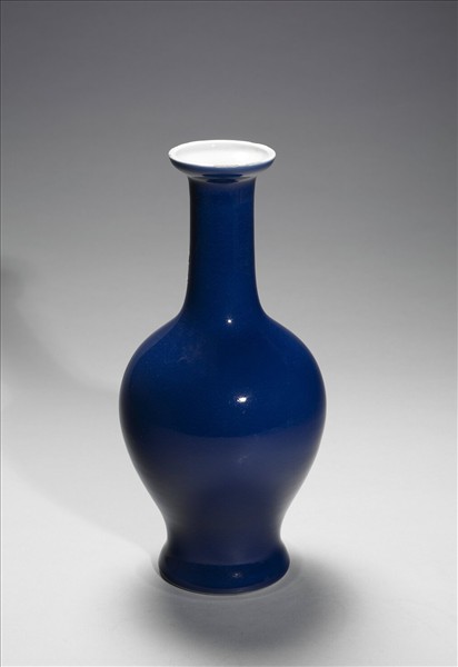 霽青釉瓶