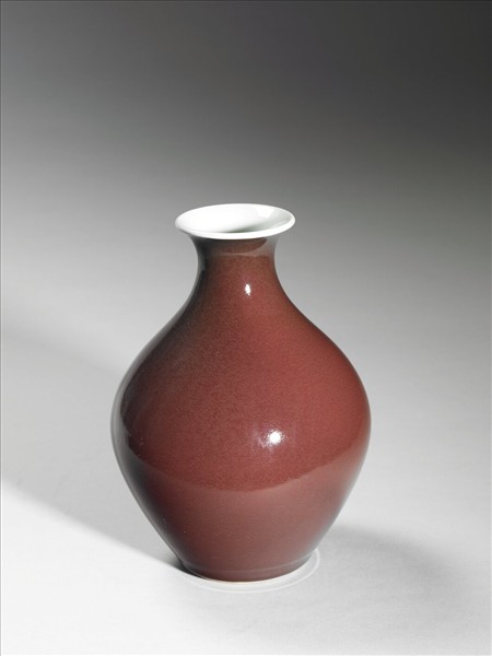 霽紅釉瓶