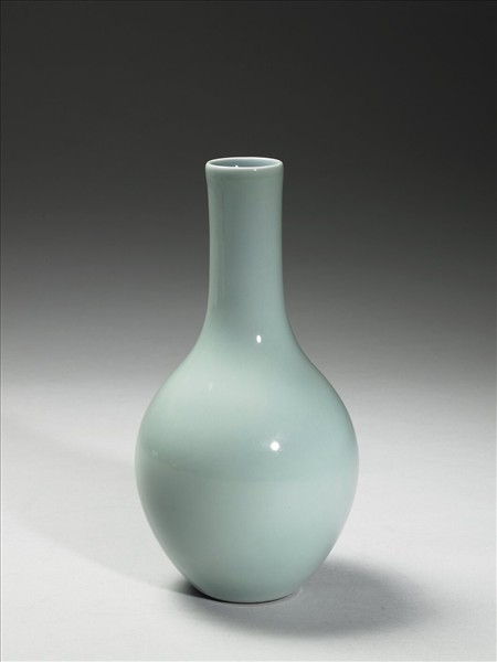 青瓷瓶
