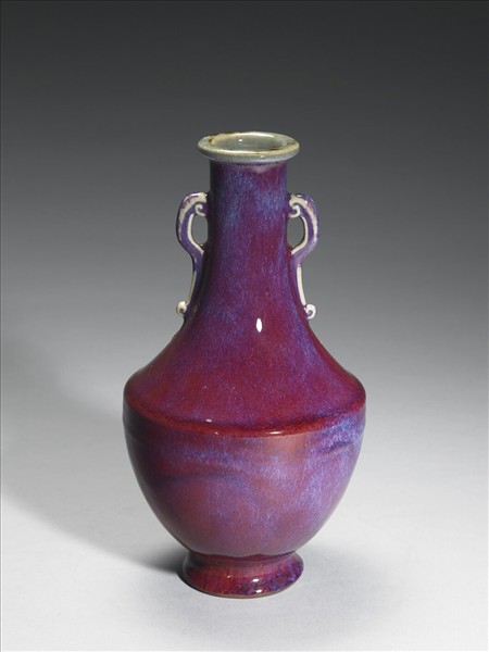爐鈞釉雙耳瓶