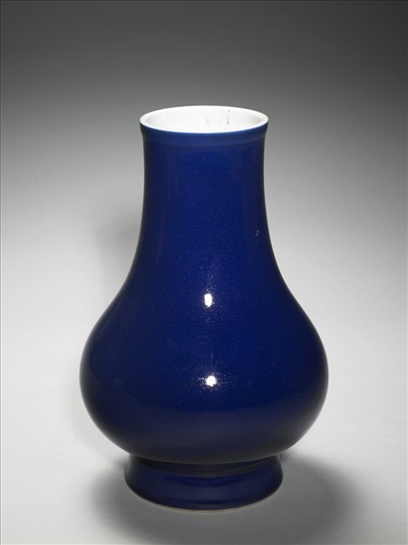 霽青瓶