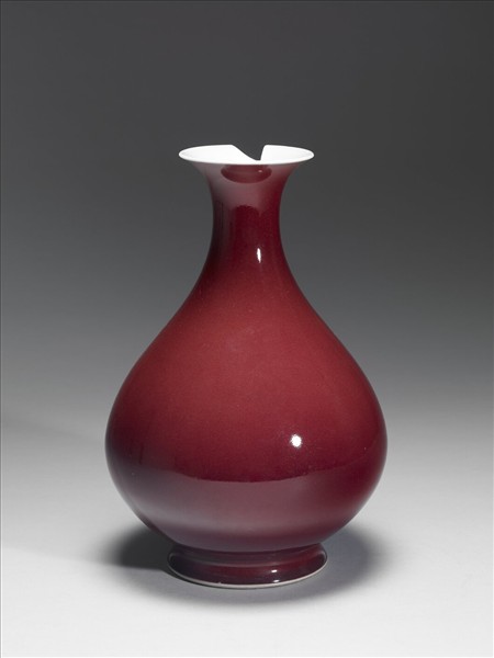 霽紅釉玉壺春瓶
