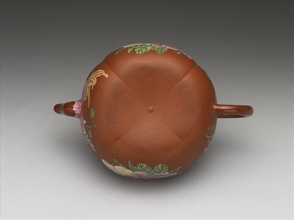 宜興胎畫琺瑯海棠式茶壺