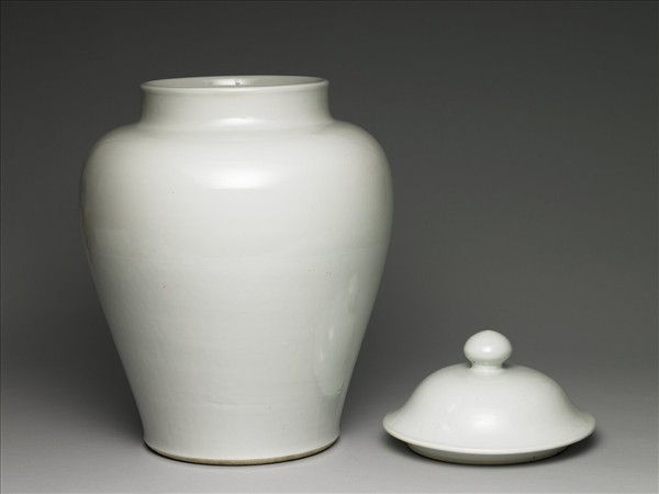 白瓷蓋罐