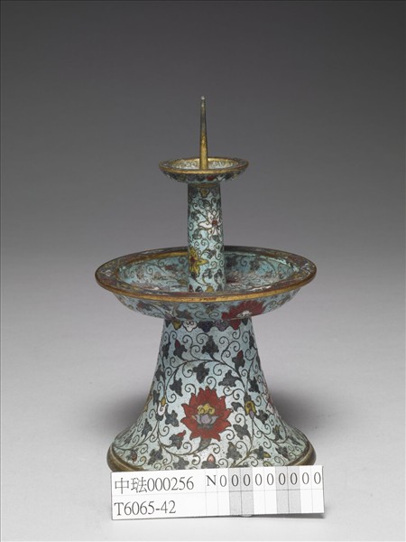 掐絲琺瑯燭台（五供）
