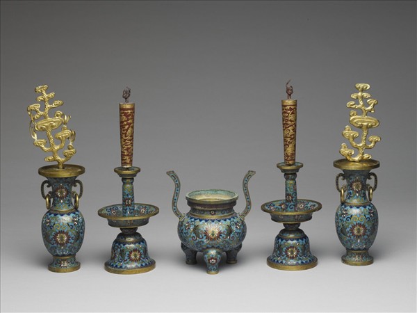 掐絲琺瑯香爐（五供）