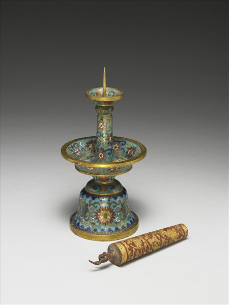 掐絲琺瑯燭台（五供）