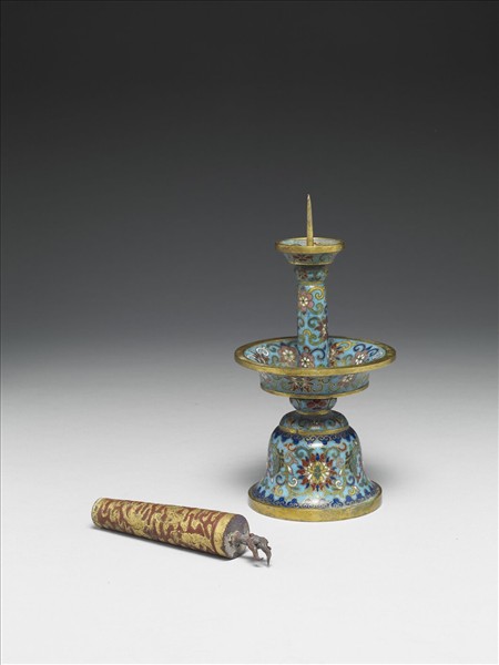 掐絲琺瑯燭台（五供）