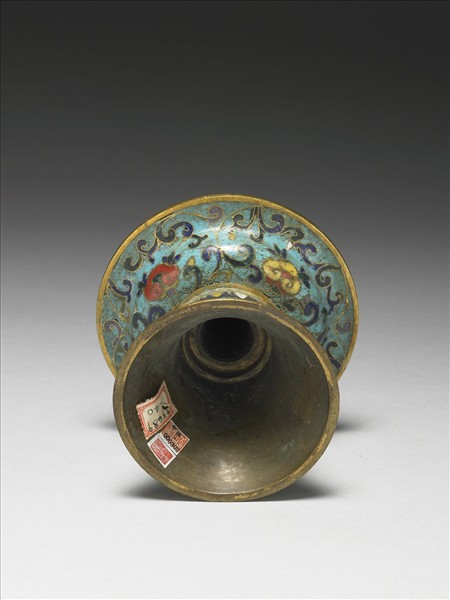 掐絲琺瑯燭台（五供）