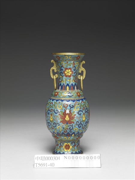 掐絲琺瑯瓶（五供）