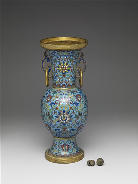 掐絲琺瑯瓶（五供）