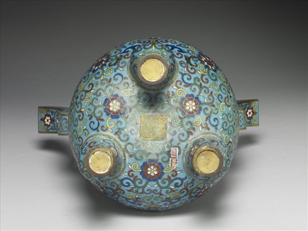 掐絲琺瑯爐（五供）