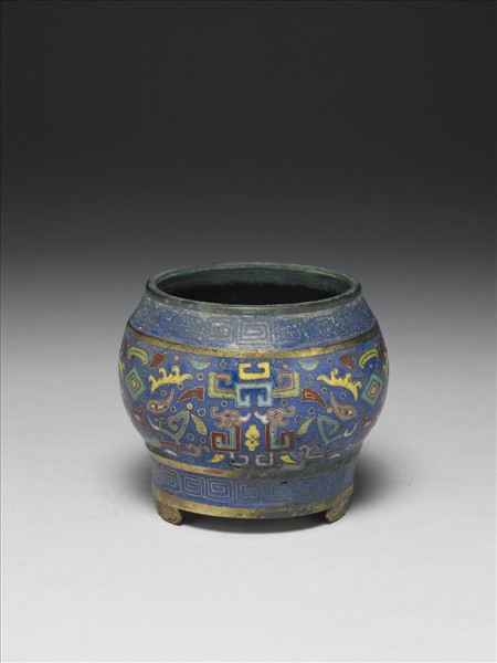 掐絲琺瑯夔龍獸面紋香爐