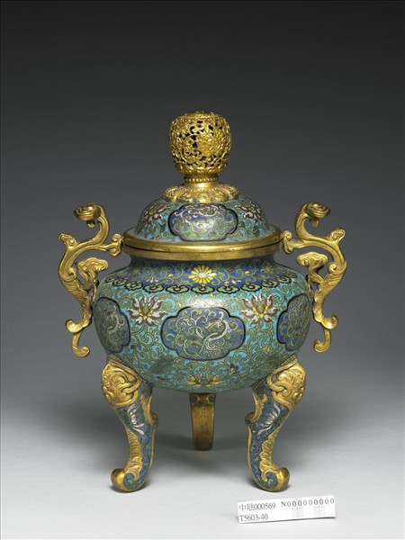 掐絲琺瑯鼎