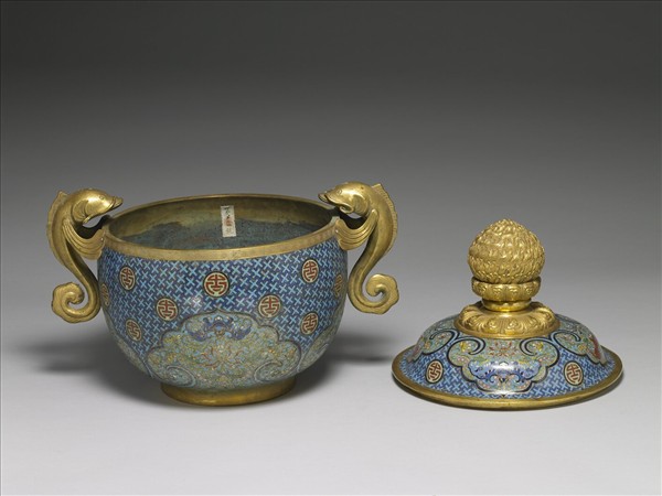 掐絲琺瑯雙魚耳蓋罐