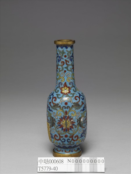 掐絲琺瑯瓶