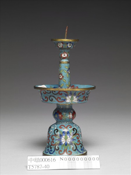 掐絲琺瑯花卉紋五供（燭台）