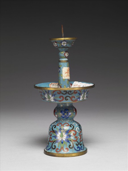 掐絲琺瑯花卉紋五供（燭台）