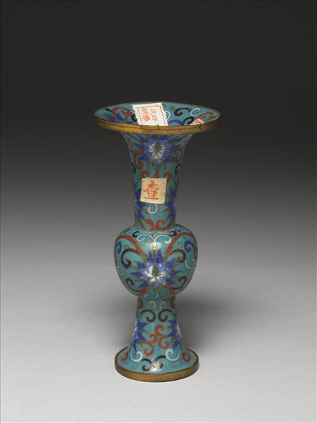 掐絲琺瑯瓶（五供）