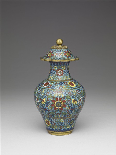 掐絲琺瑯番蓮紋蓋罐