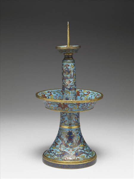 掐絲琺瑯龍鳳紋燭台（五供）