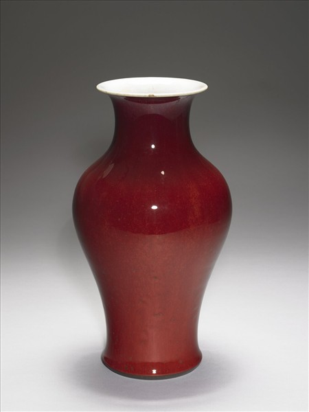 紅釉撇口瓶
