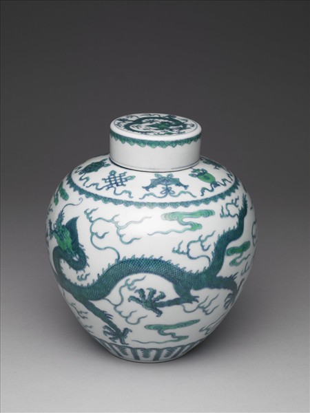 鬥彩綠龍紋蓋罐
