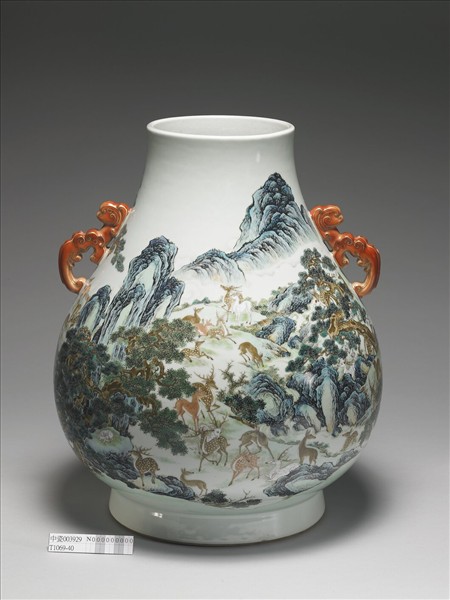 粉彩雙耳百鹿尊