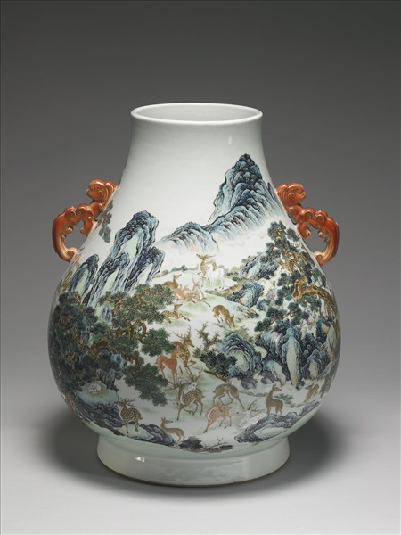 粉彩雙耳百鹿尊