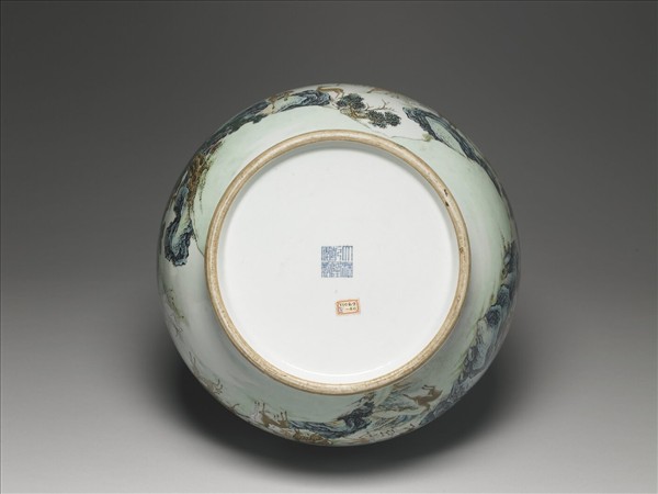 美術品　置物　粉彩雙耳尊　「乾隆御製」銘 粉彩雙耳百鹿尊- 故宮