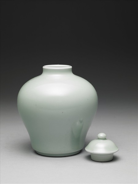 青瓷蓋罐