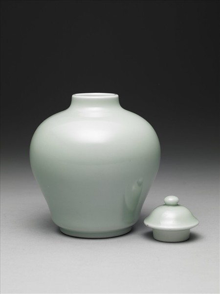 青瓷蓋罐