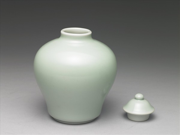青瓷蓋罐