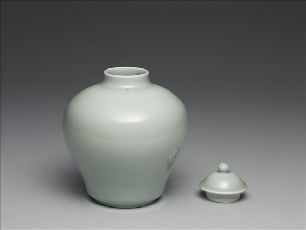 青瓷蓋罐