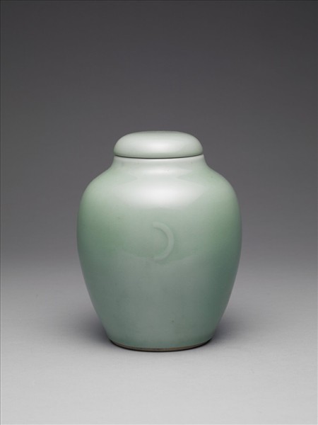 冬青釉蓋罐