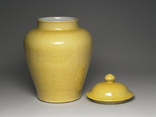 黃釉蓋罐