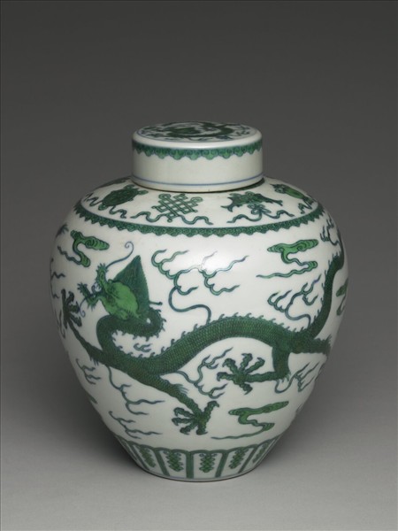 青花綠彩龍紋蓋罐