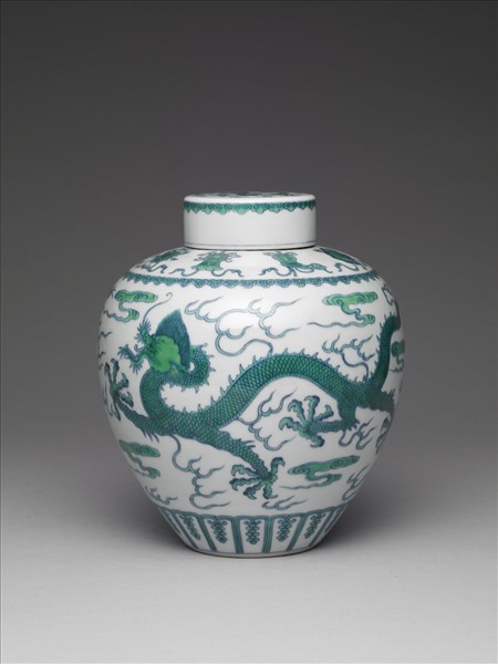 青花綠彩龍紋蓋罐
