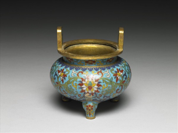 掐絲琺瑯爐