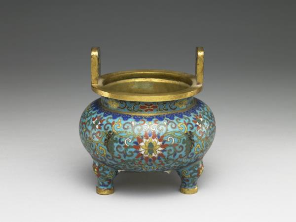 掐絲琺瑯爐
