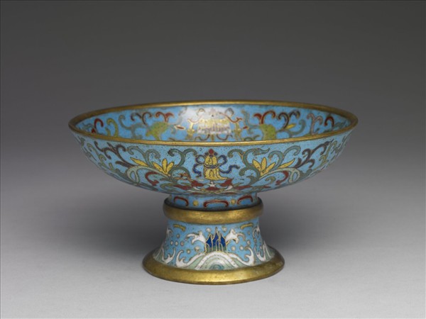 掐絲琺瑯蓮托八吉祥高足盤