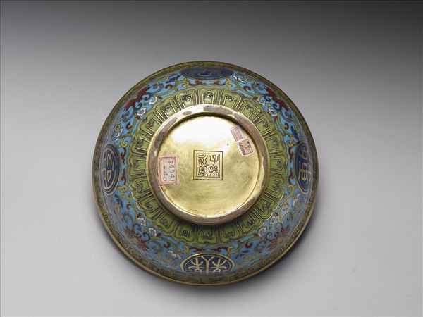 掐絲琺瑯萬壽無疆碗