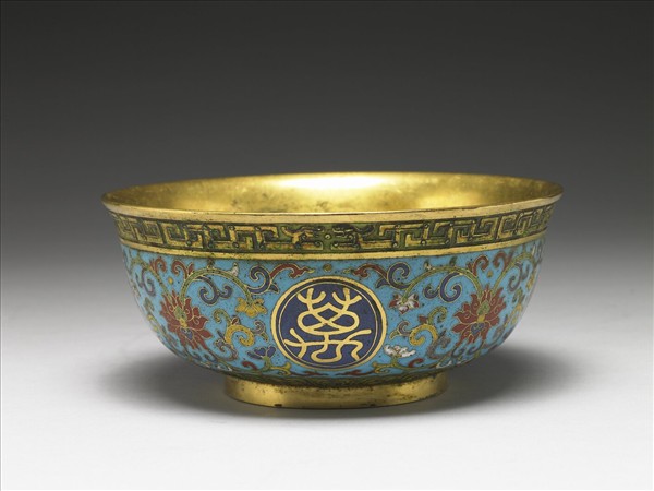 掐絲琺瑯萬壽無疆碗