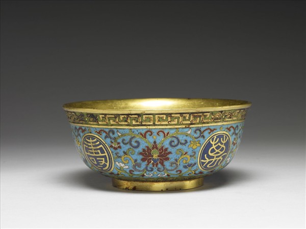 掐絲琺瑯萬壽無疆碗