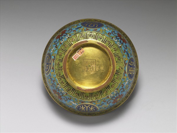 掐絲琺瑯萬壽無疆碗