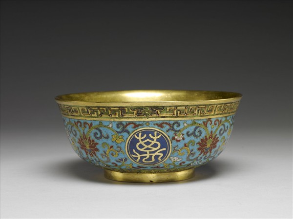 掐絲琺瑯萬壽無疆碗